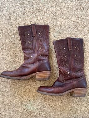 Frye Vintage Austin Cowboy Boots